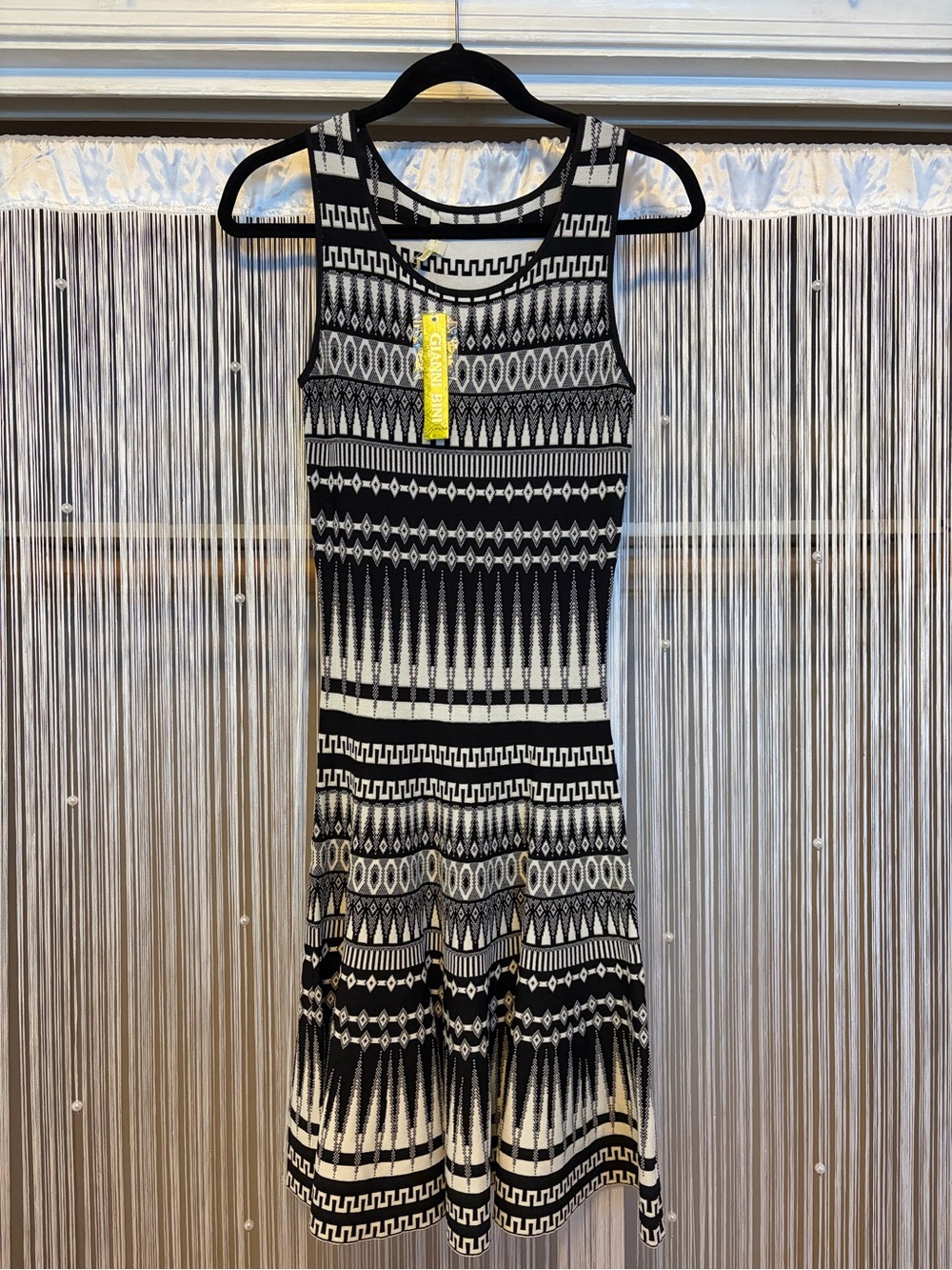 Gianni Bini Women’s Black Ivory Sienna English Accent Knit Dress